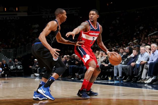 面对东道主 面对东道主